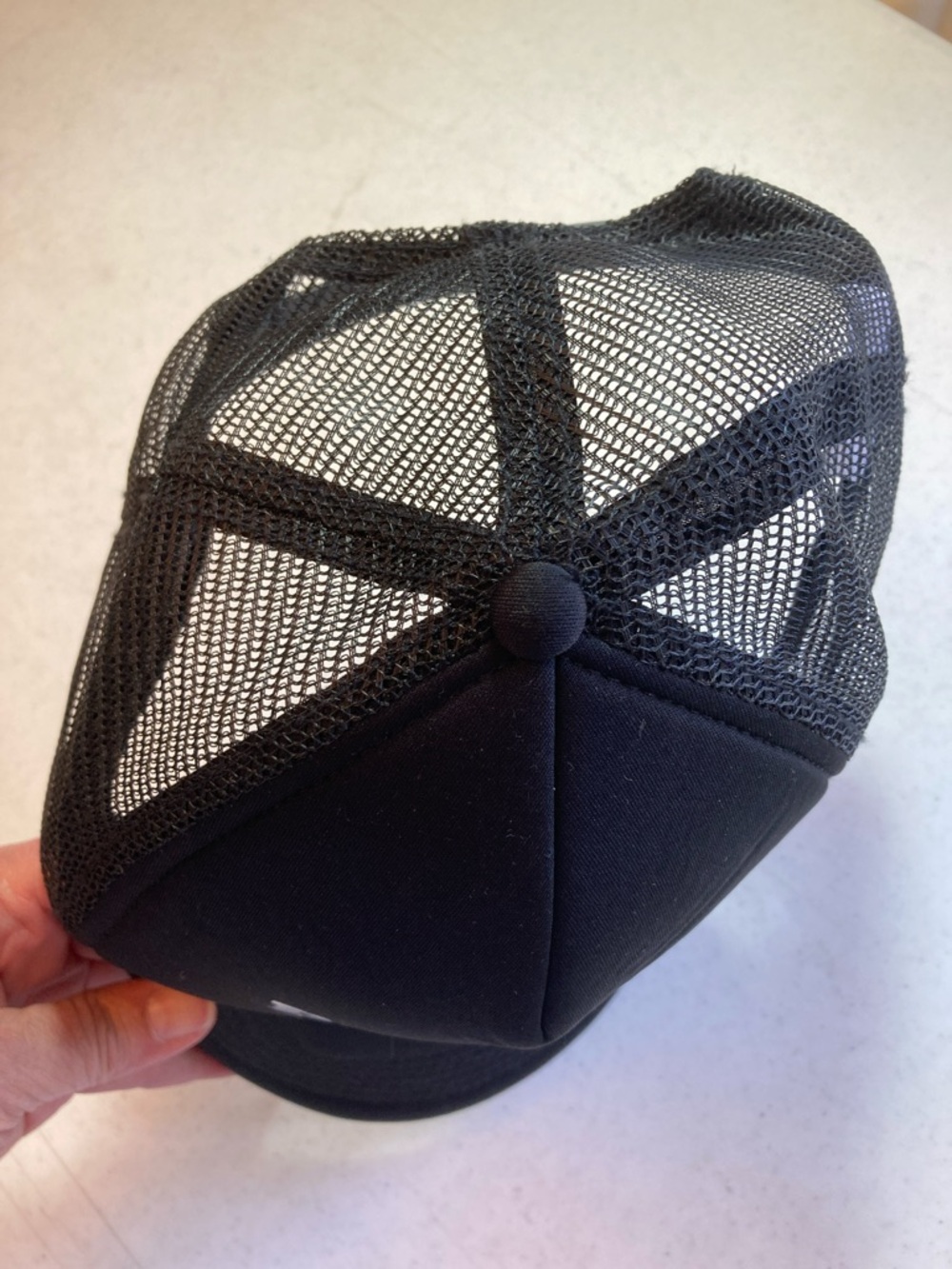 PLAYBOY Black Cap with White Logo - Picture 6 of 6